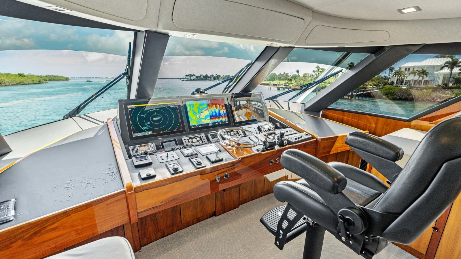 2016 Viking 80 Enclosed Bridge- FRIGATE- Enclosed Bridge Helm