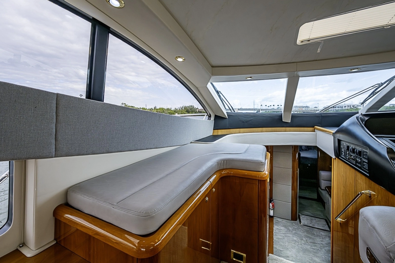 Sunseeker 62 EAGLE II - Helm