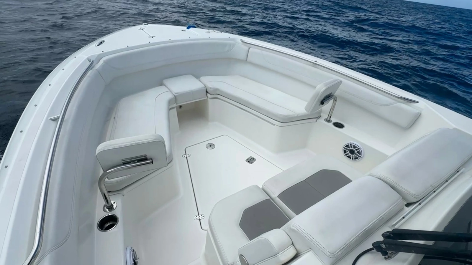 2022 Pursuit S288-