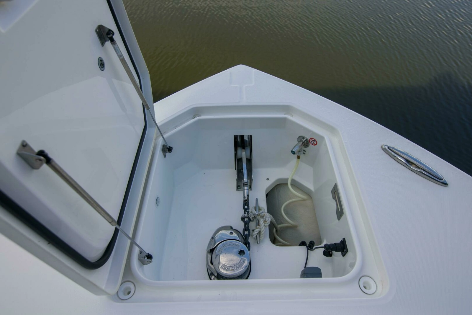 Regulator 41 - Miss Megan - Anchor Locker