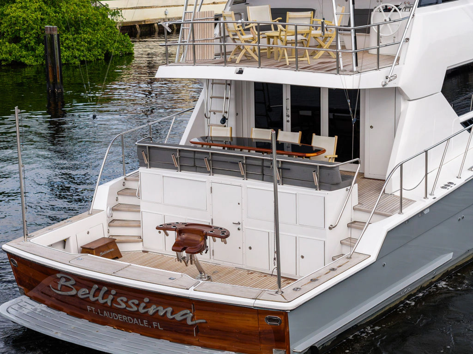 1998 Hatteras 82 Convertible