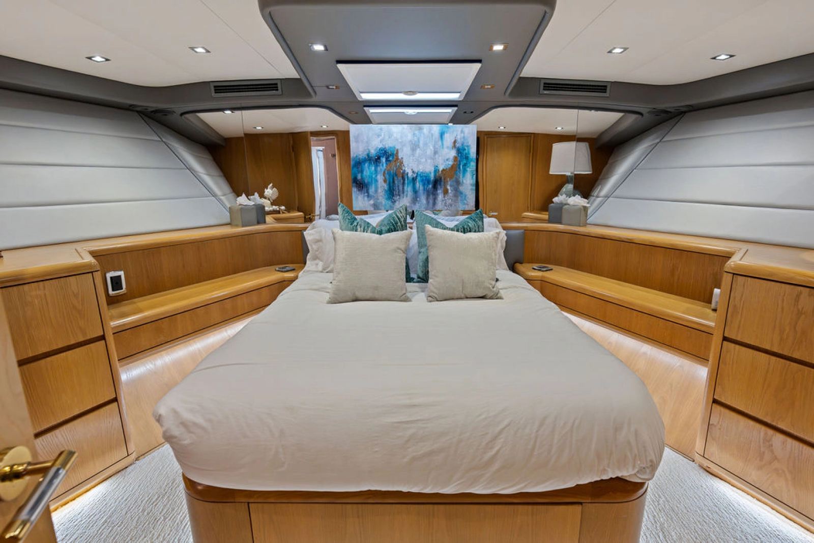 1998 Hatteras 82 Convertible