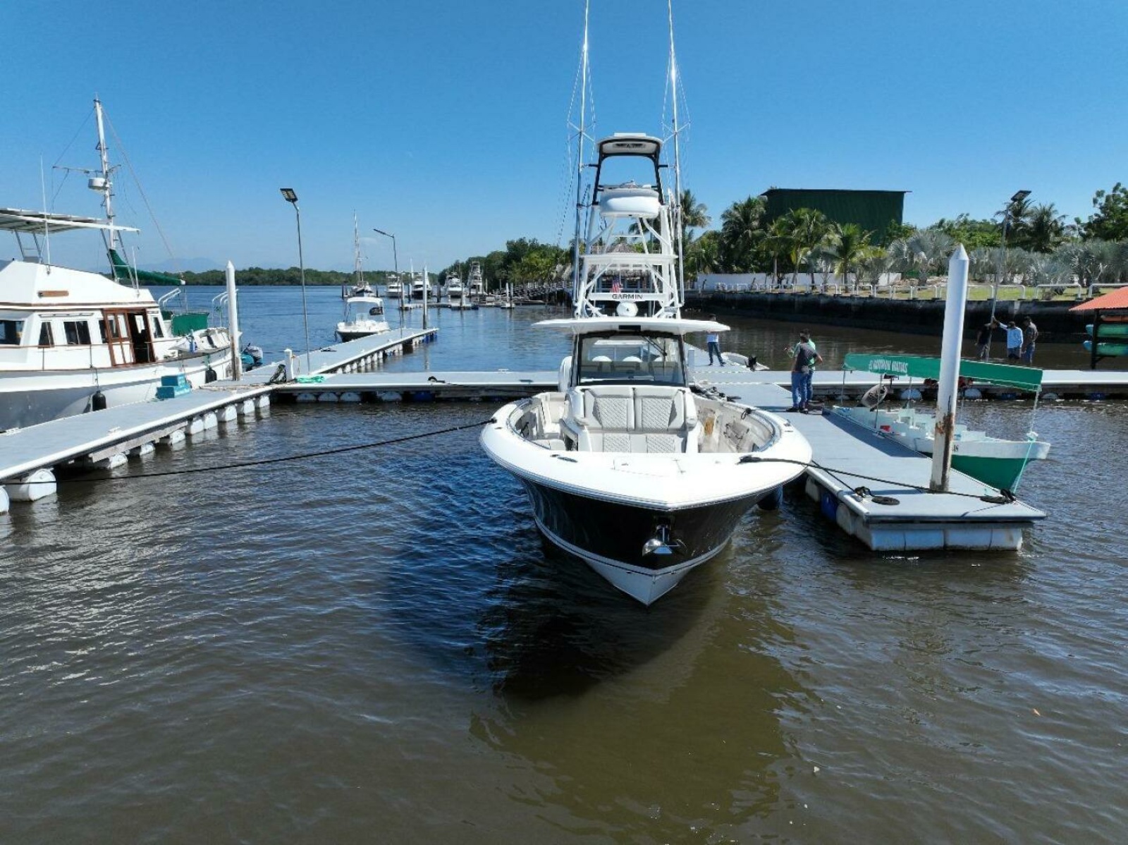 Pursuit 42 - Happy Hour - Exterior Profile