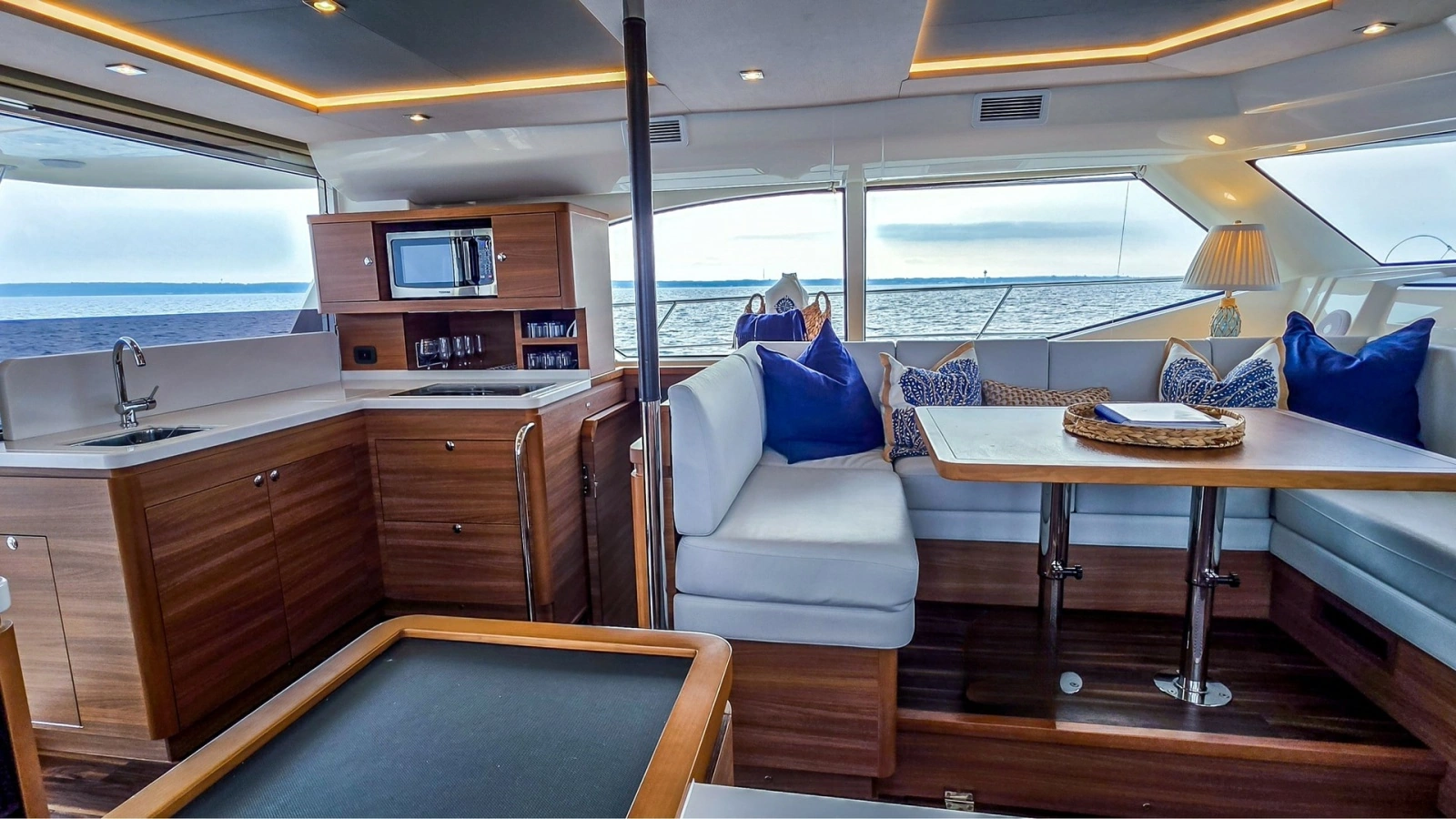 2023 Aquila 44 Catamaran- DOC-N-PILOT