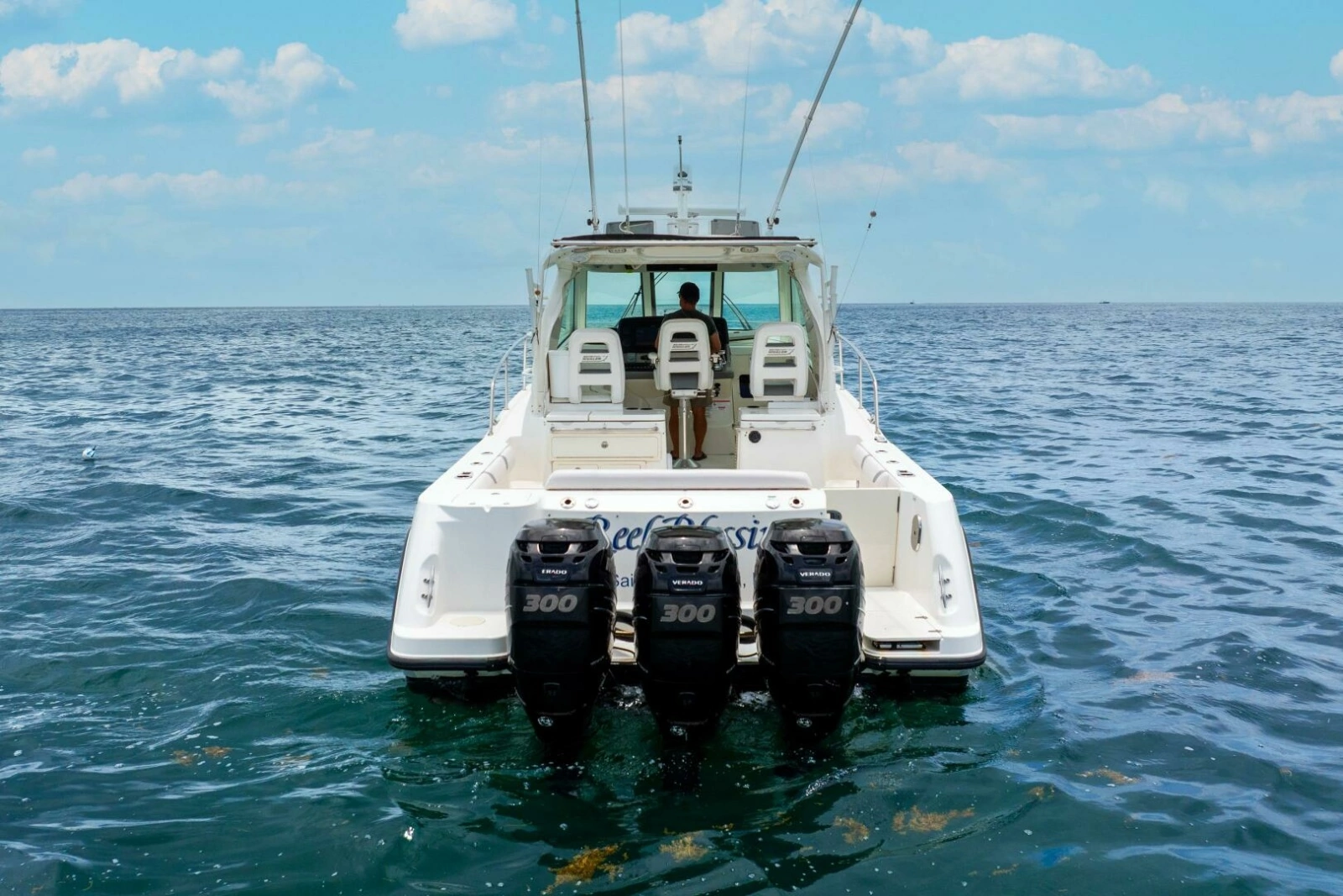 2012 Boston Whaler 345 Conquest 