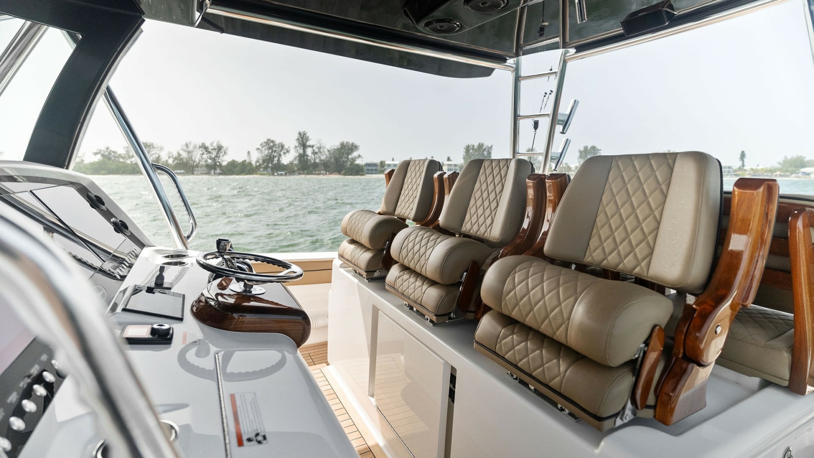 Helm Station with Luxurious Seating
