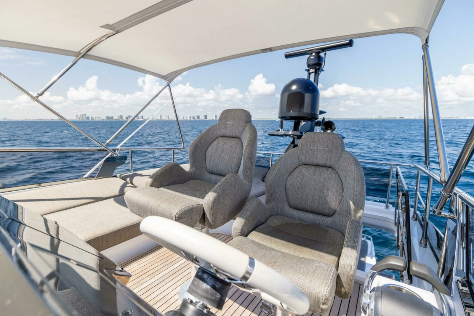 Azimut 60 - Azure - Flybridge