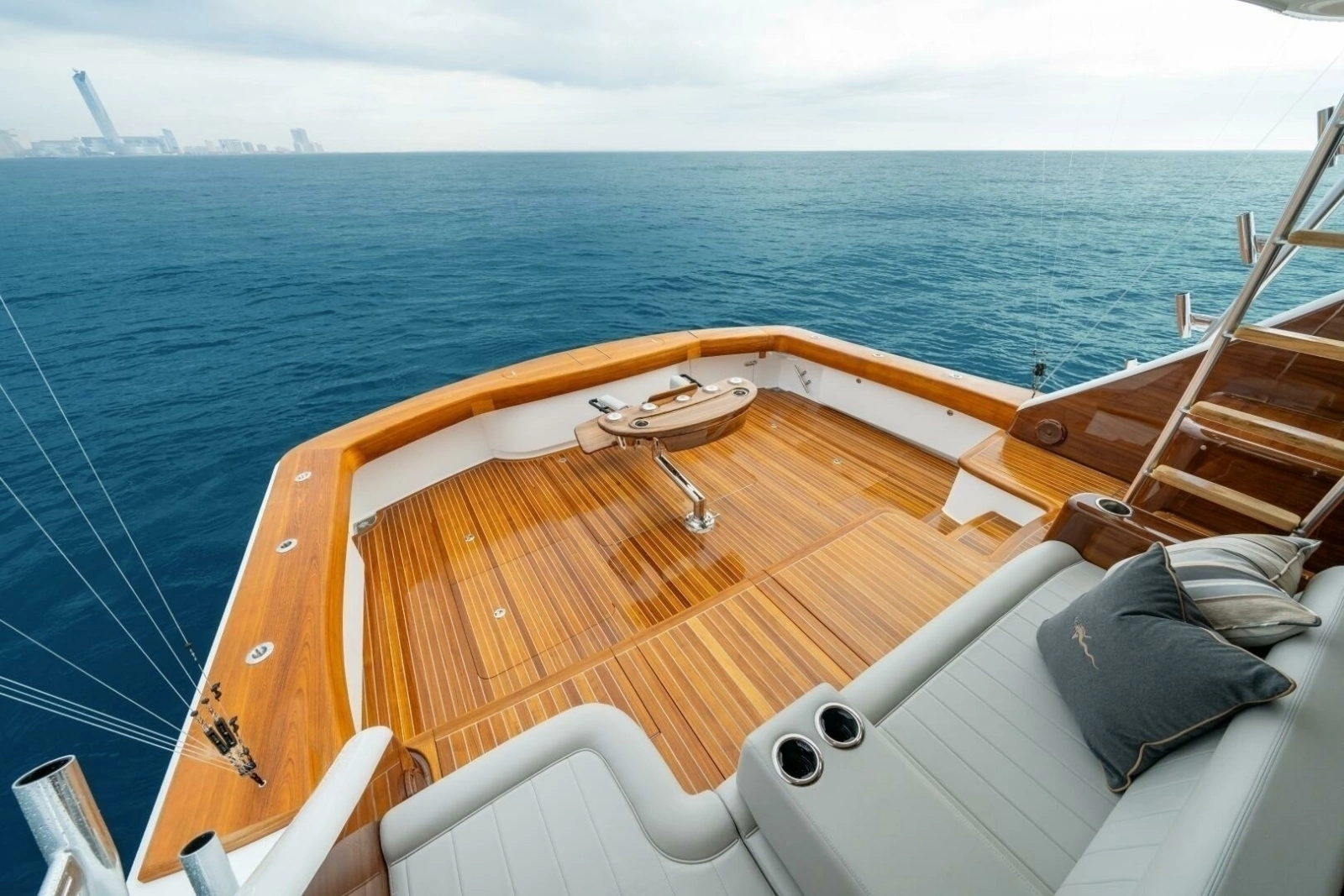 Viking 82 Convertible Cockpit