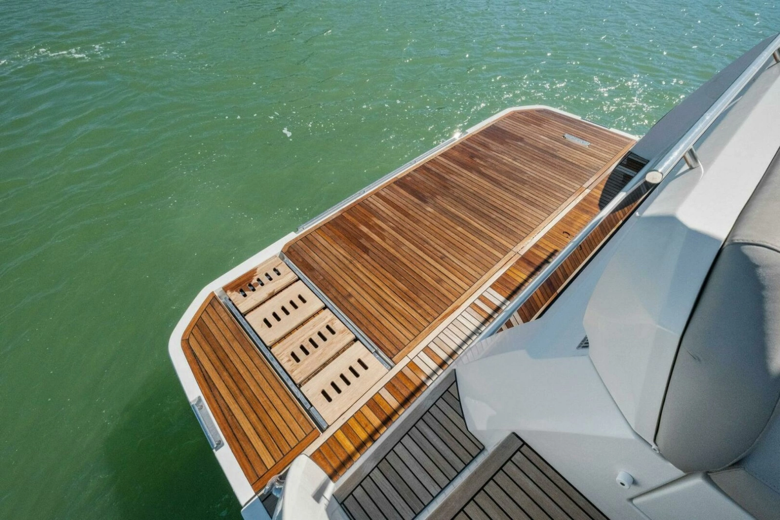 2022 Prestige 520 Flybridge photo 55