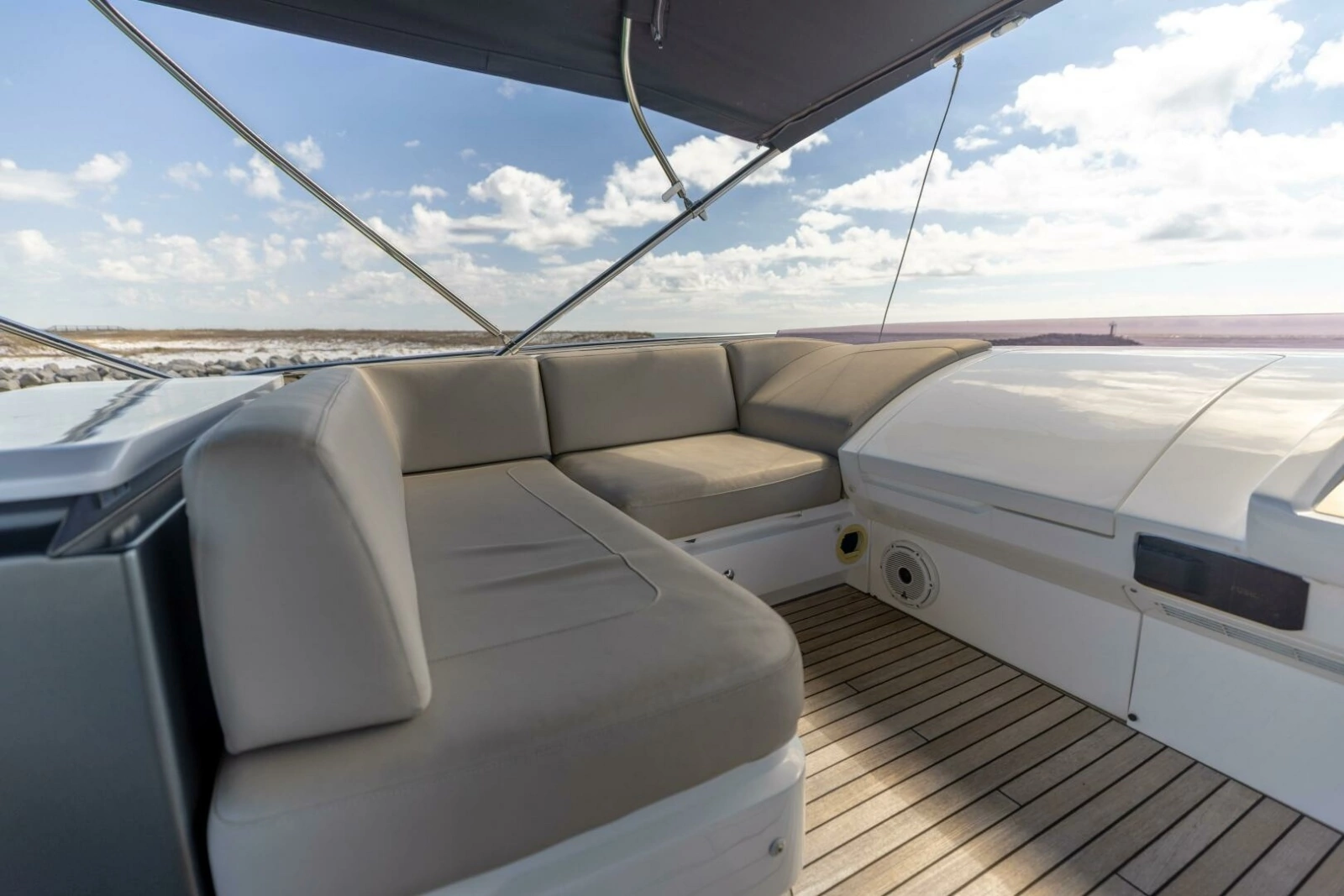 CREWSZING 65ft Princess Yacht For Sale