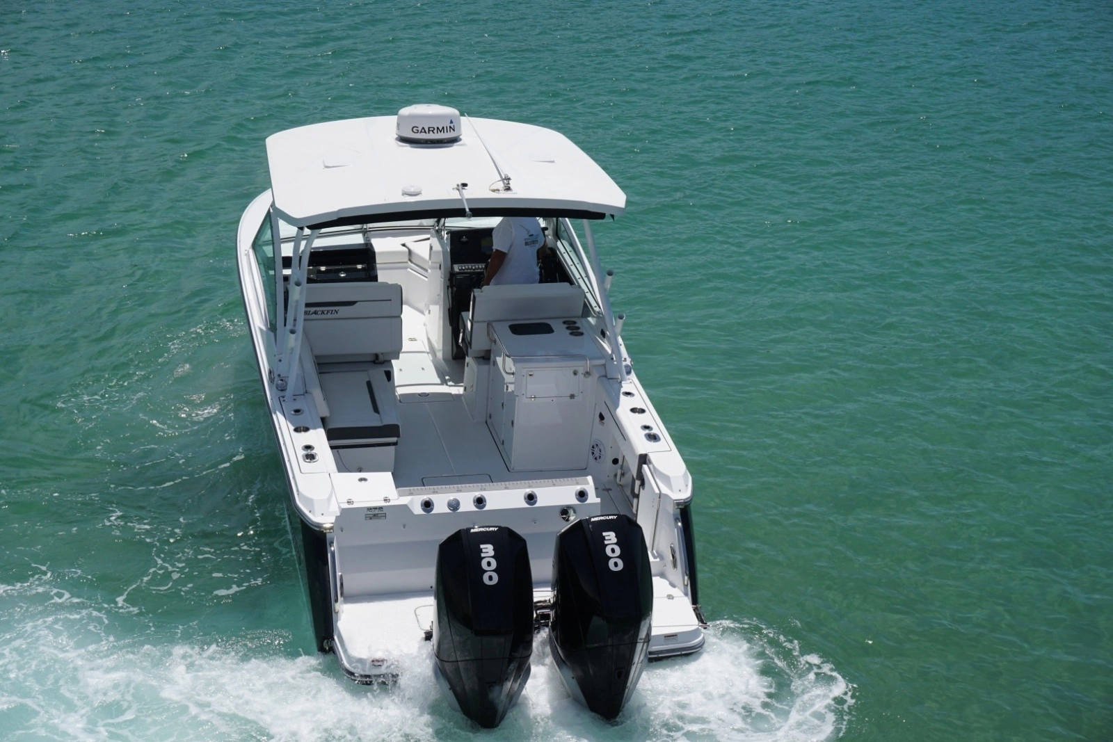 2023 27 Blackfin 272 DC Transom (9)