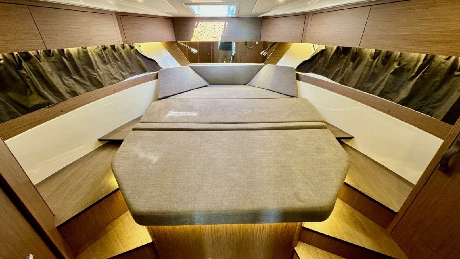 Forward Cabin with Convertible Berth