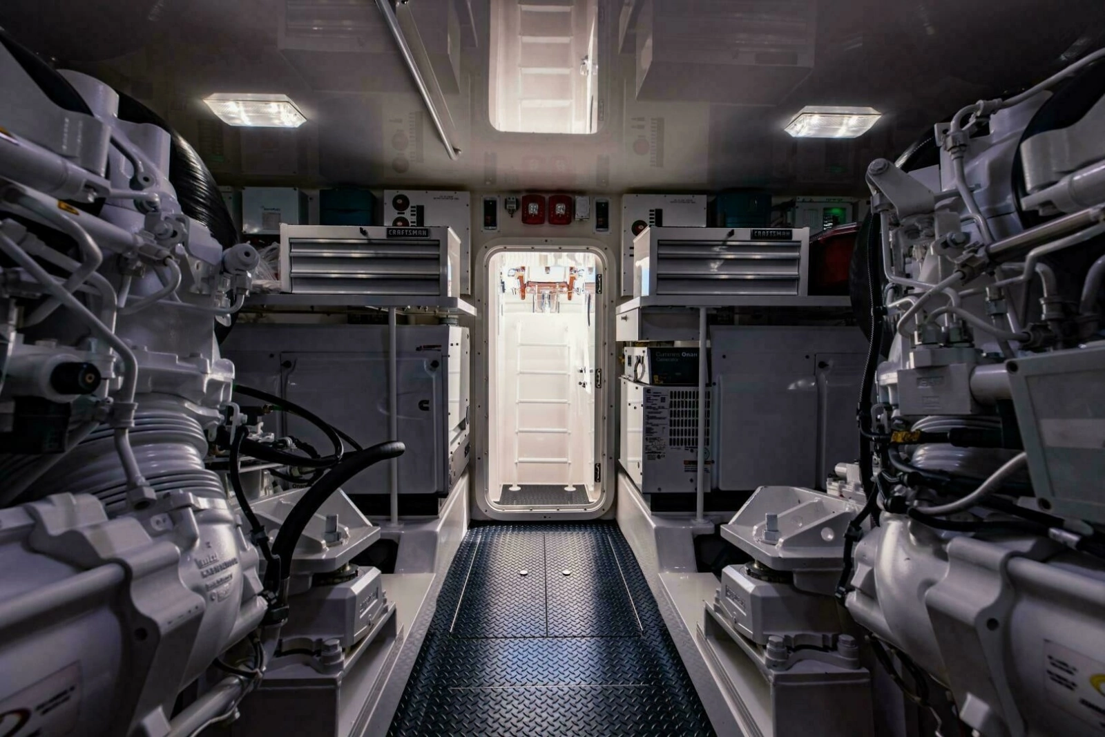 2020 Viking 72 Enclosed Bridge