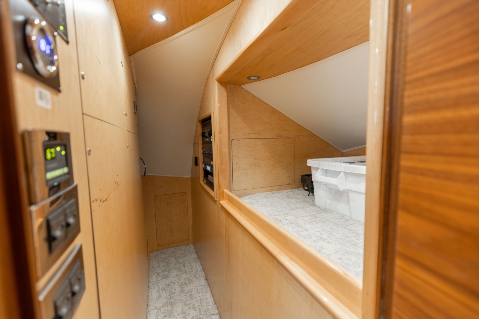 2023 Viking 72 Convertible- TEAM SUPREME- Storage