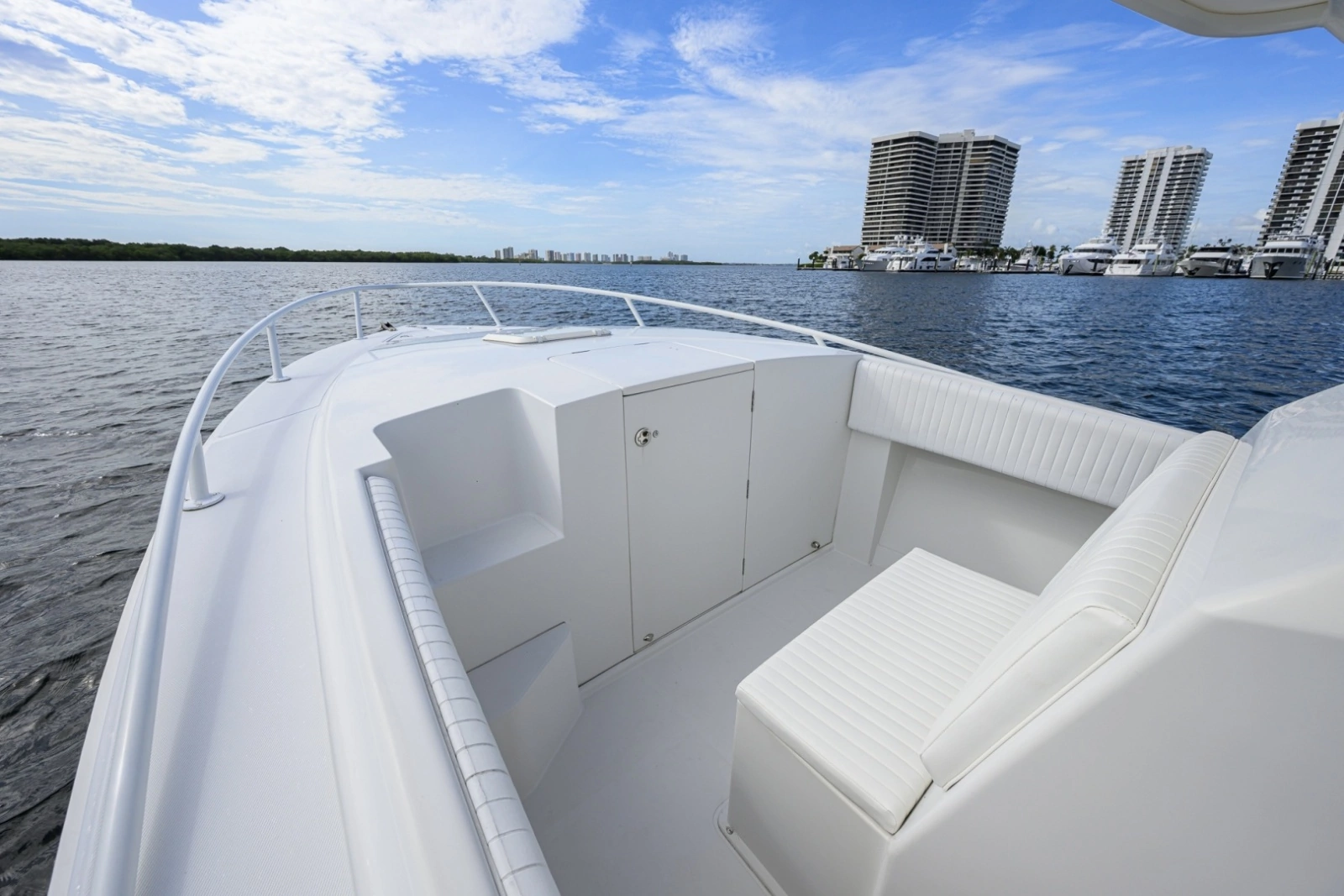 Jupiter 31 Bow