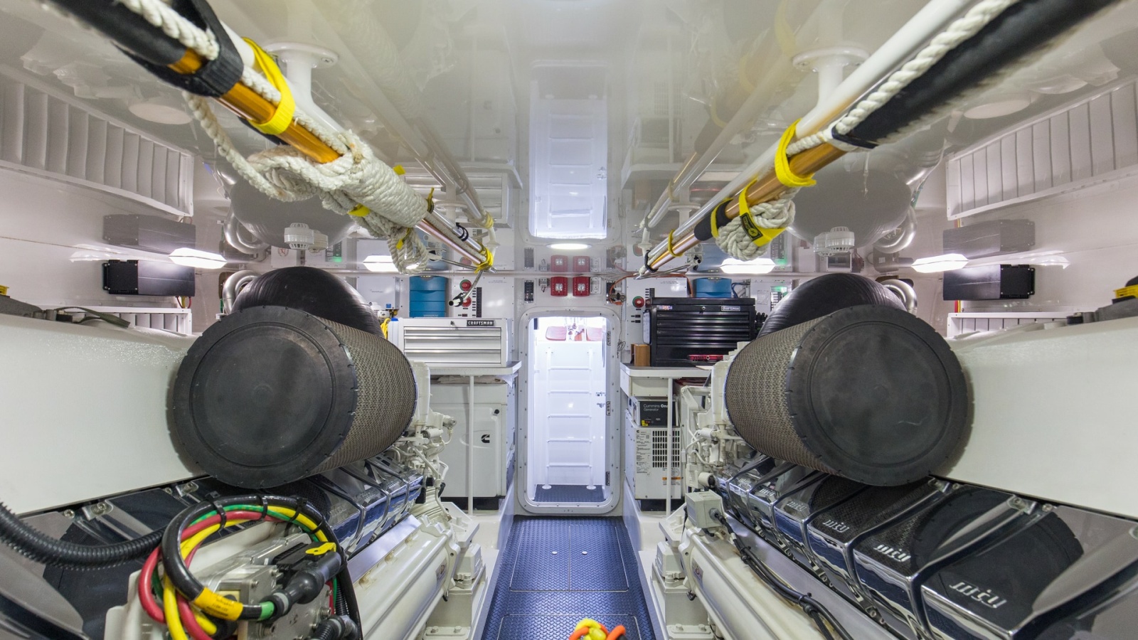 2017 72 Viking Enclosed Bridge Share-E Bridge Engine Room (9)