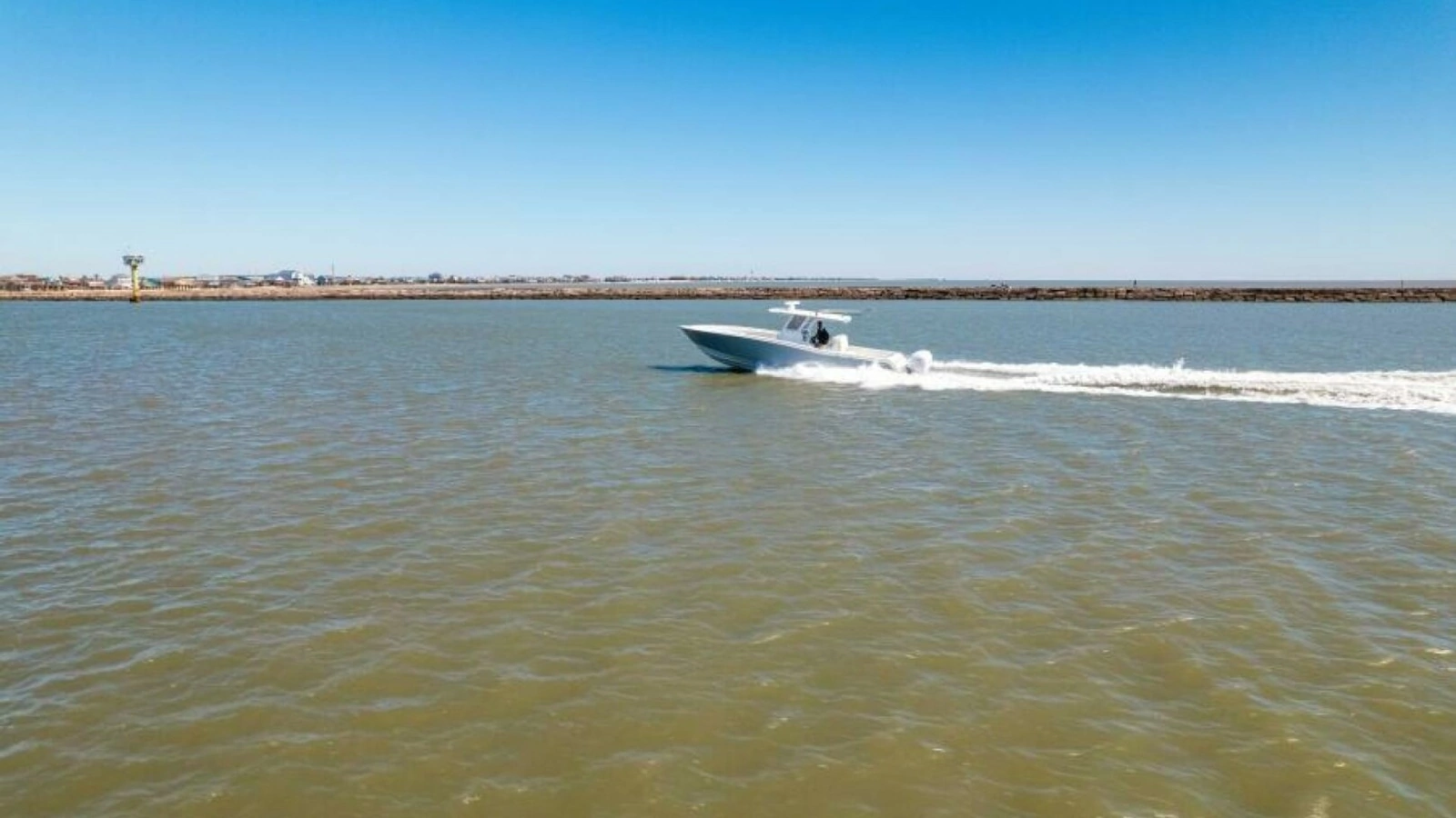 2019 Invincible 39 Open
