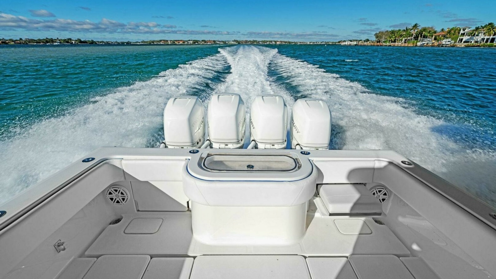 Aft Deck with Quad Outboards
