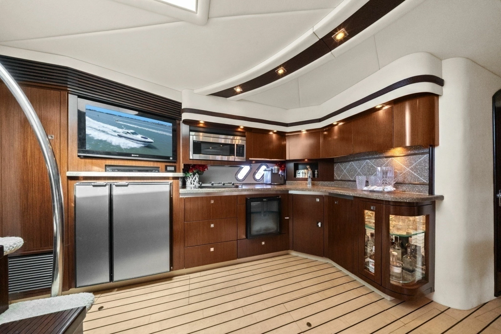 2012 Cruiser Yachts 54 Cantius - Galley