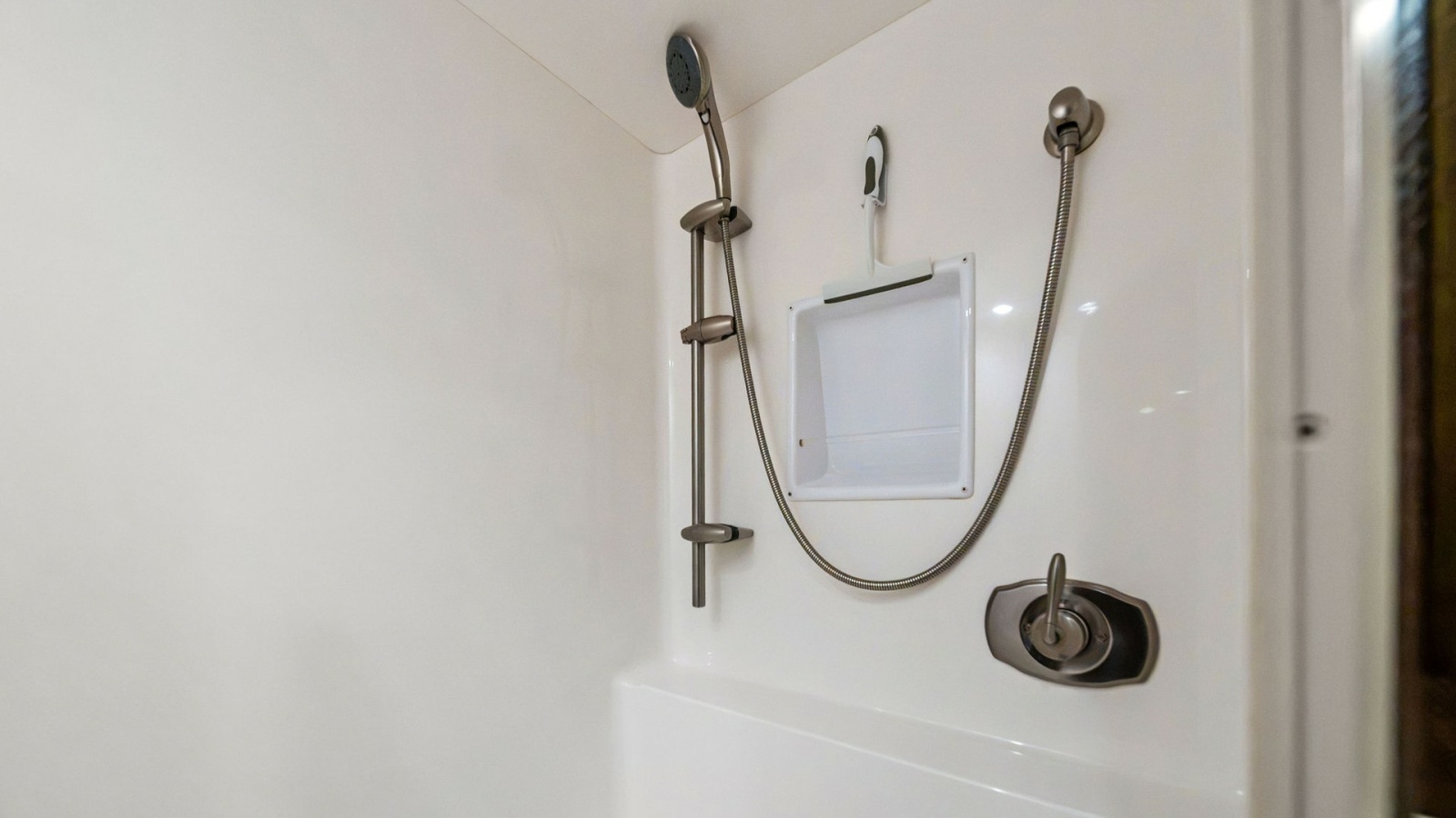 Enclosed Shower in Guest Head
