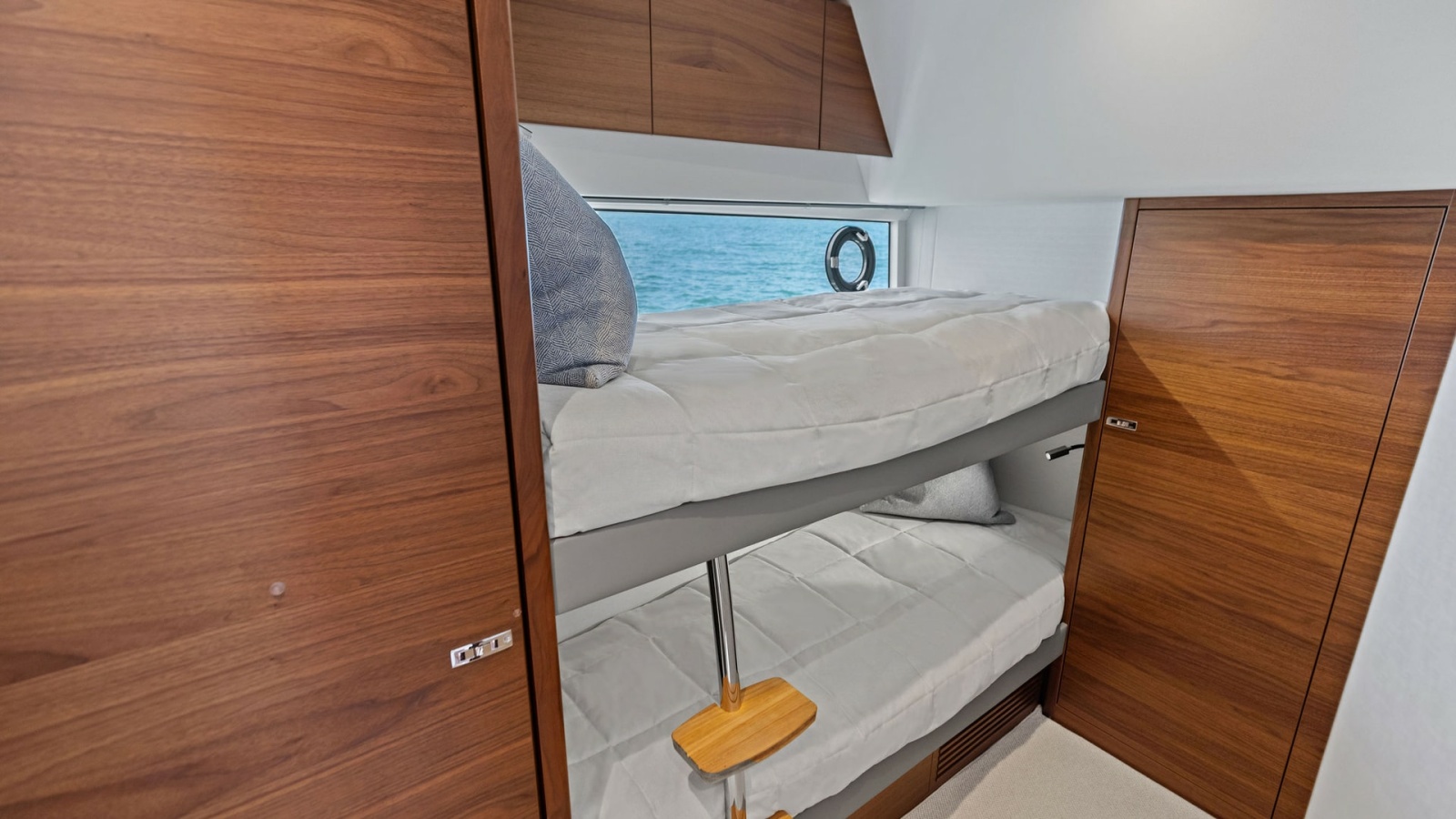 Guest Cabin with Bunk Beds