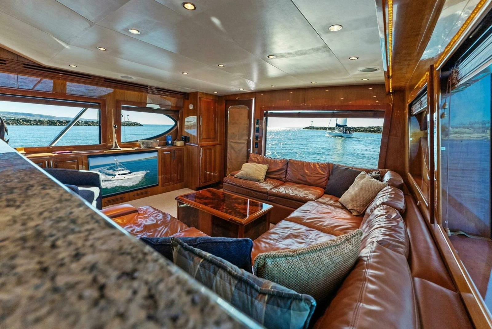 2007 Hatteras 64C - CHUPACBRA