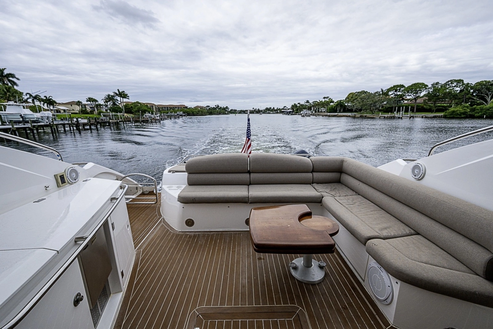 Sunseeker 62 EAGLE II - Cockpit