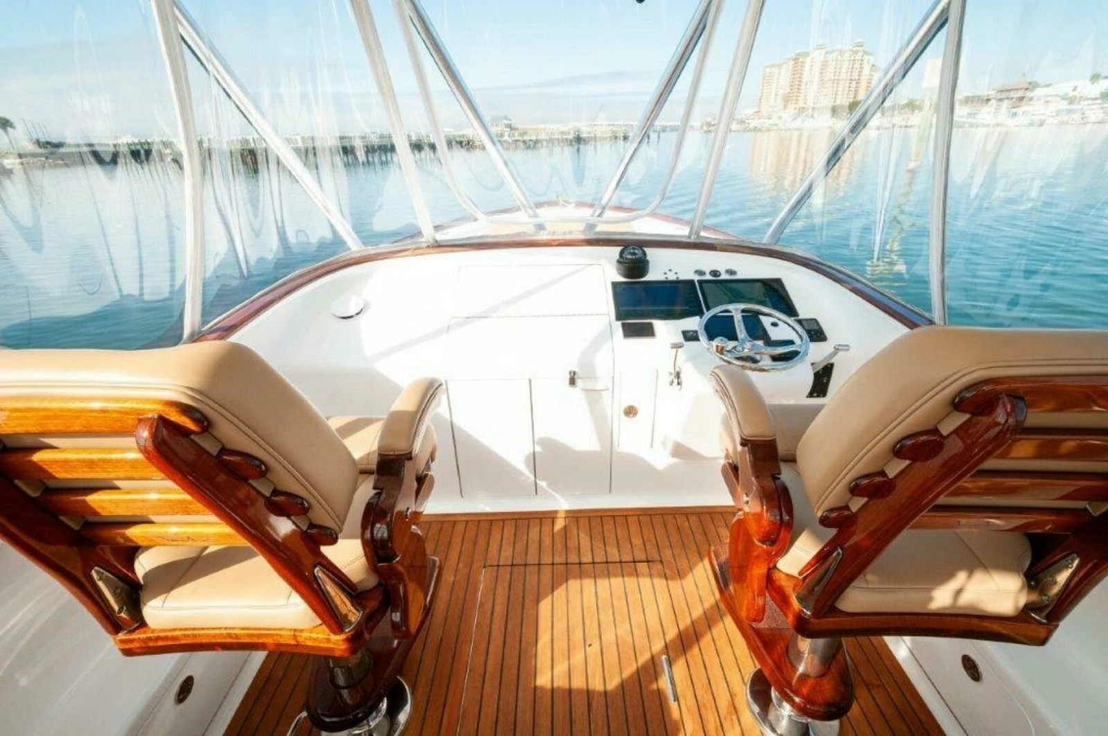 2024 Maverick Yachts Costa Rica 36 Walkaround- GAME ON- Helm