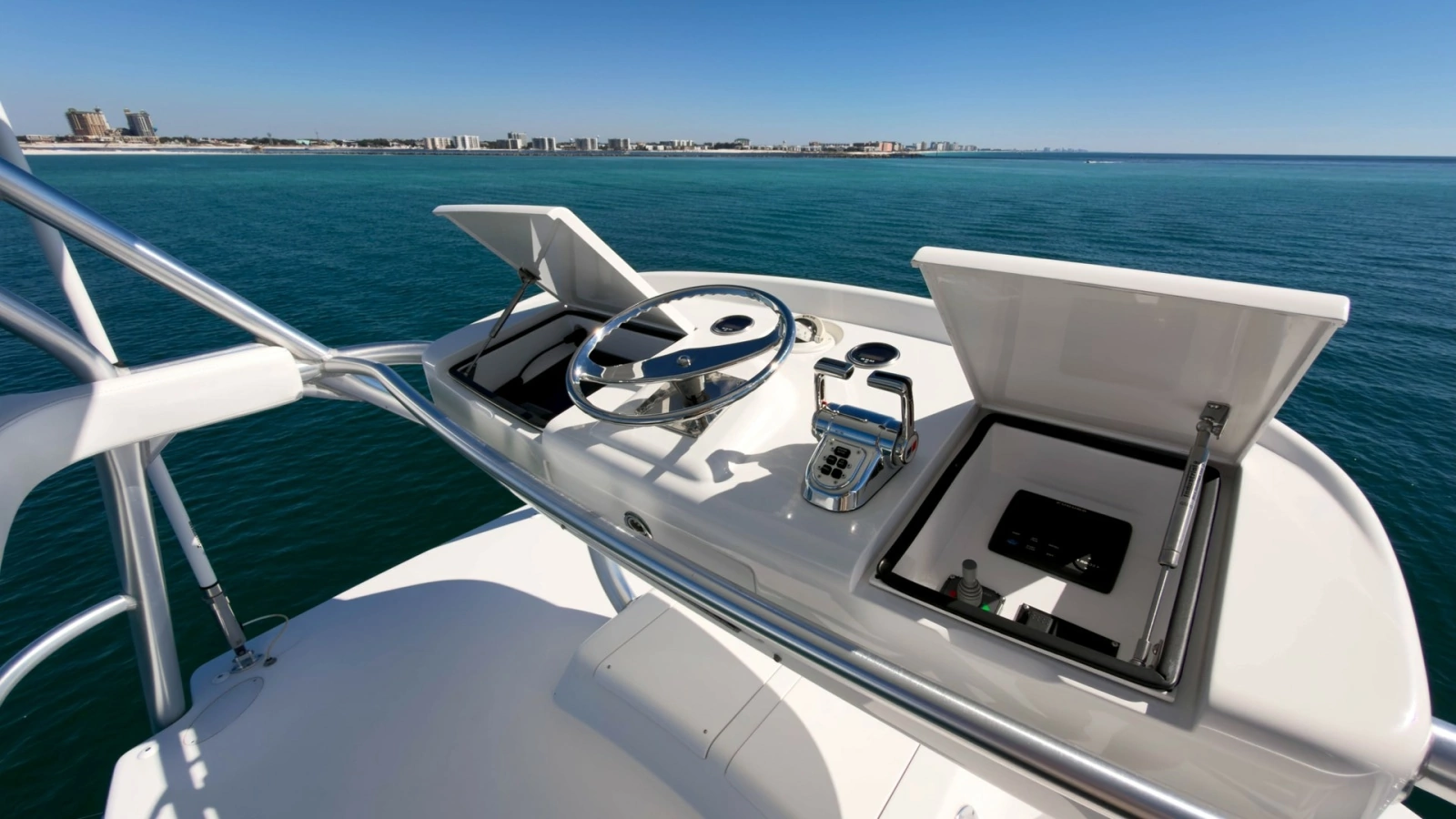 2015 Viking 76 Enclosed Bridge- CHULA- Tower