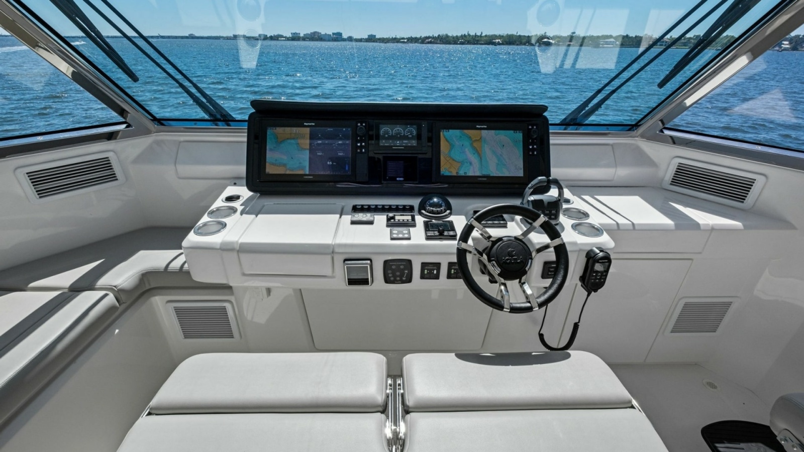 Remarkable I Yacht Photos Pics 