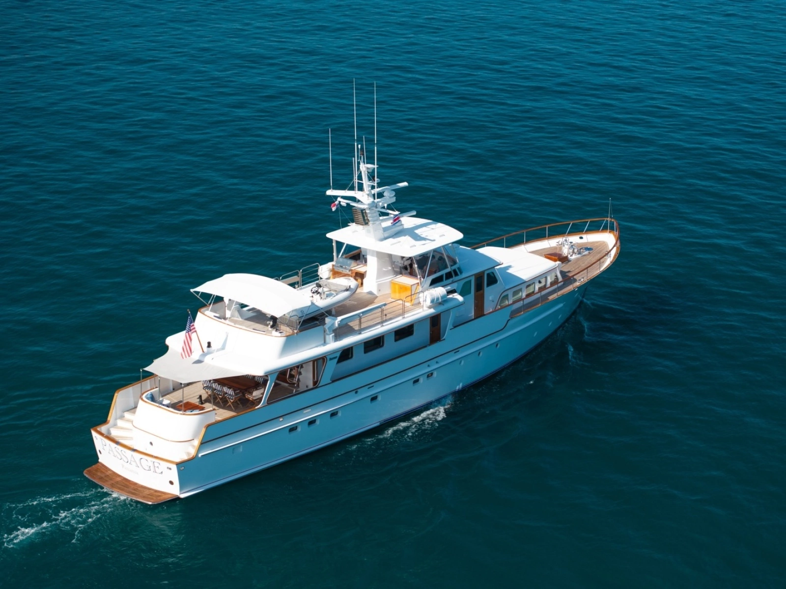 1971 Feadship 101 Profile