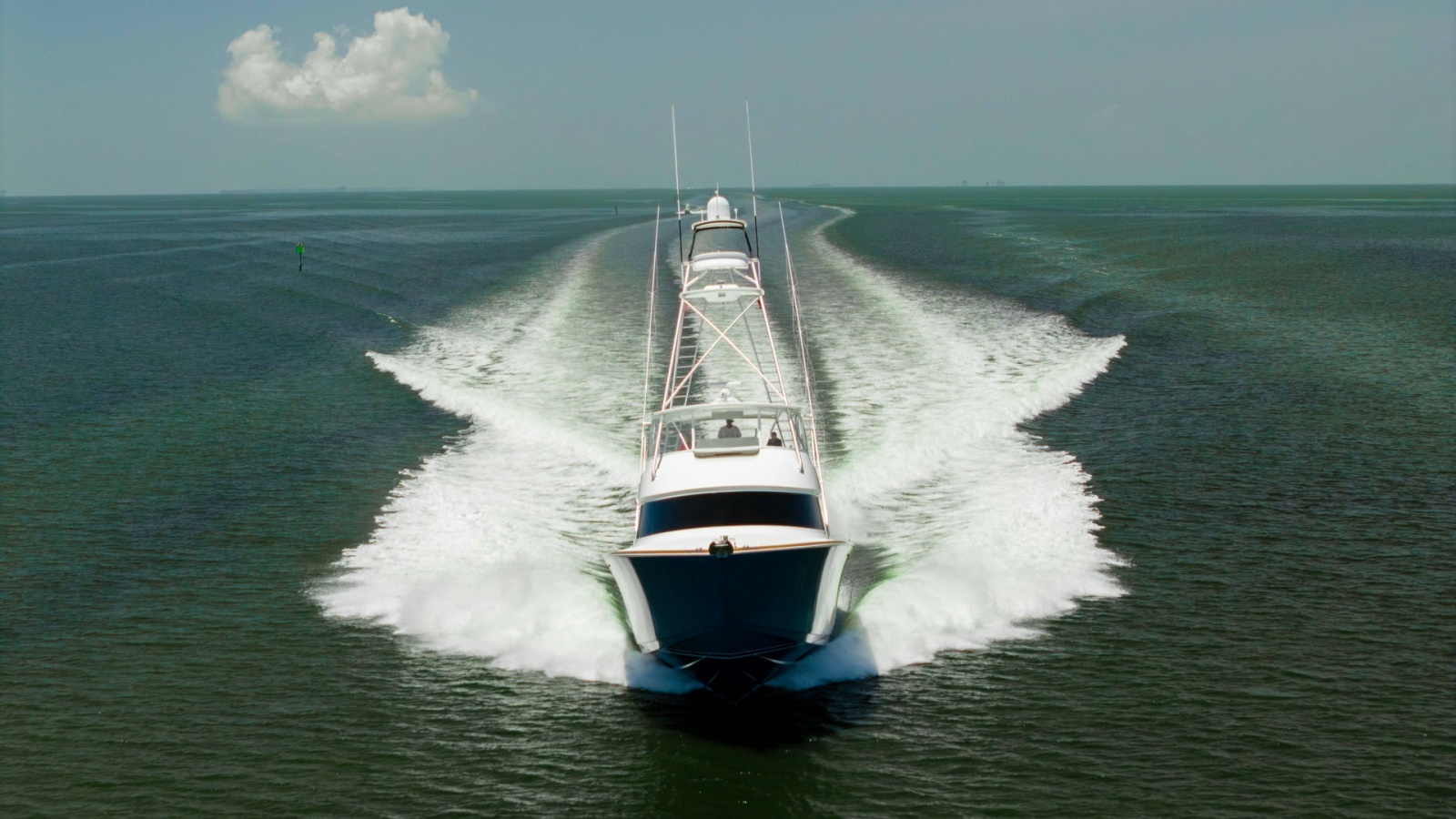 80' 2016 Viking 80 Convertible
