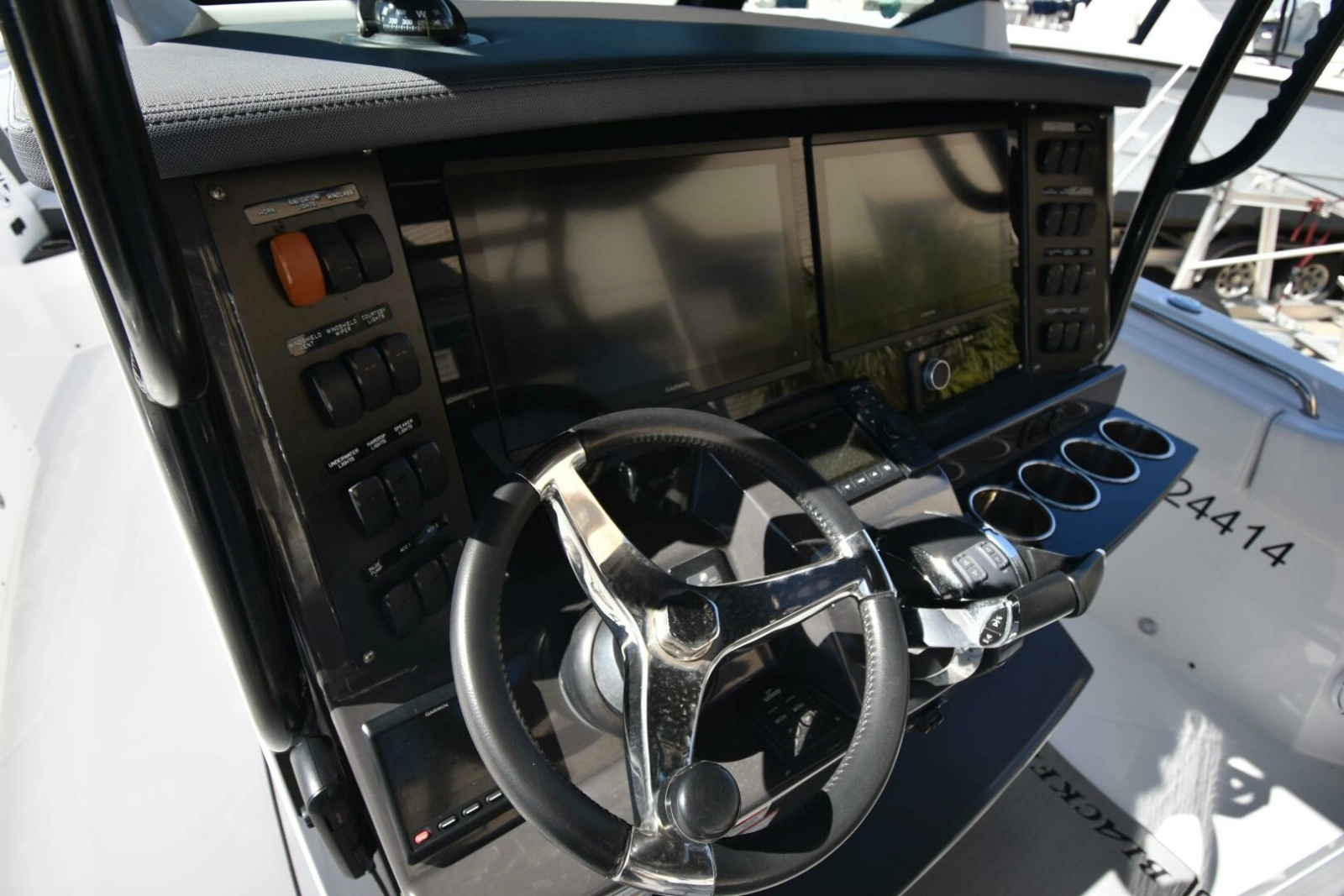 2021 Blackfin 332 photo 16