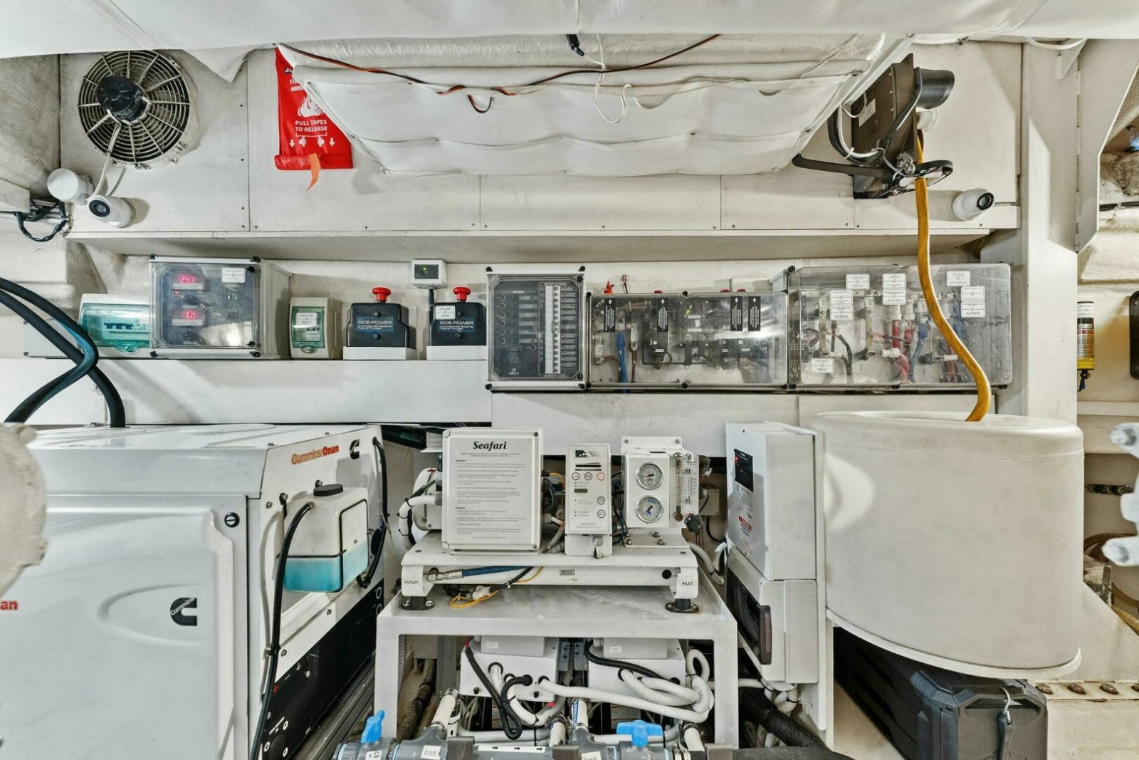 2013 Ferretti Yachts 620
