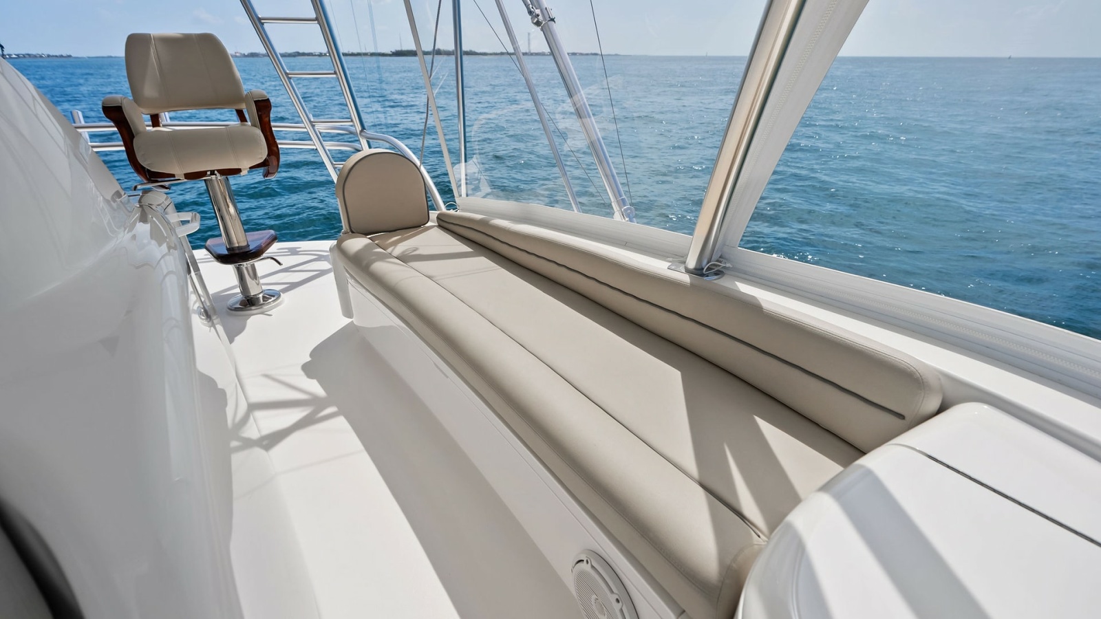 Flybridge Seating Area with Helm