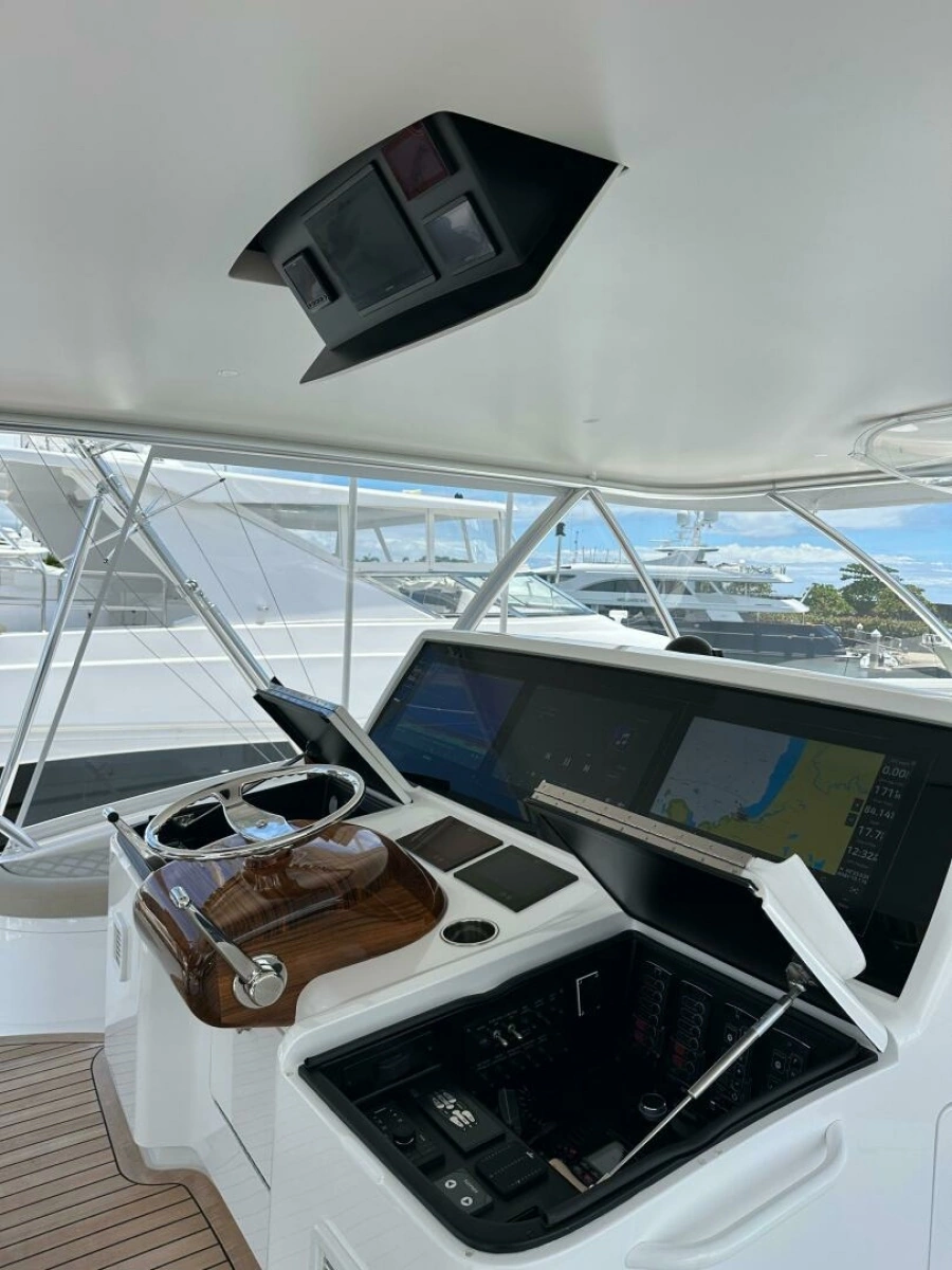 2025 82 Viking Convertible Boujie Bridge (1)