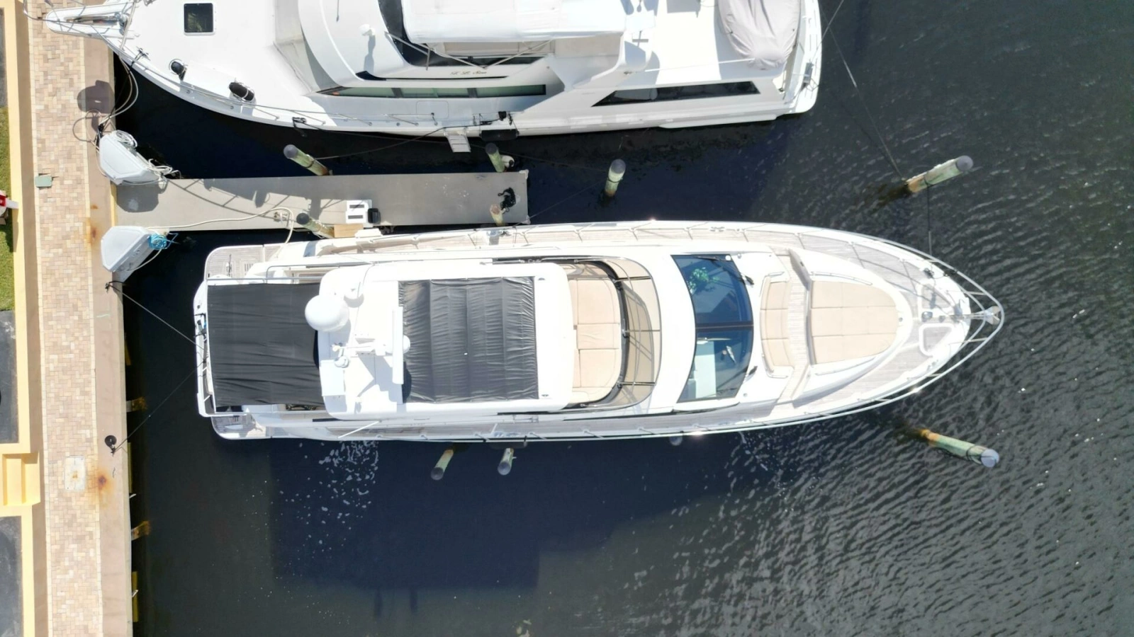 2016 Sea Ray L590 Fly