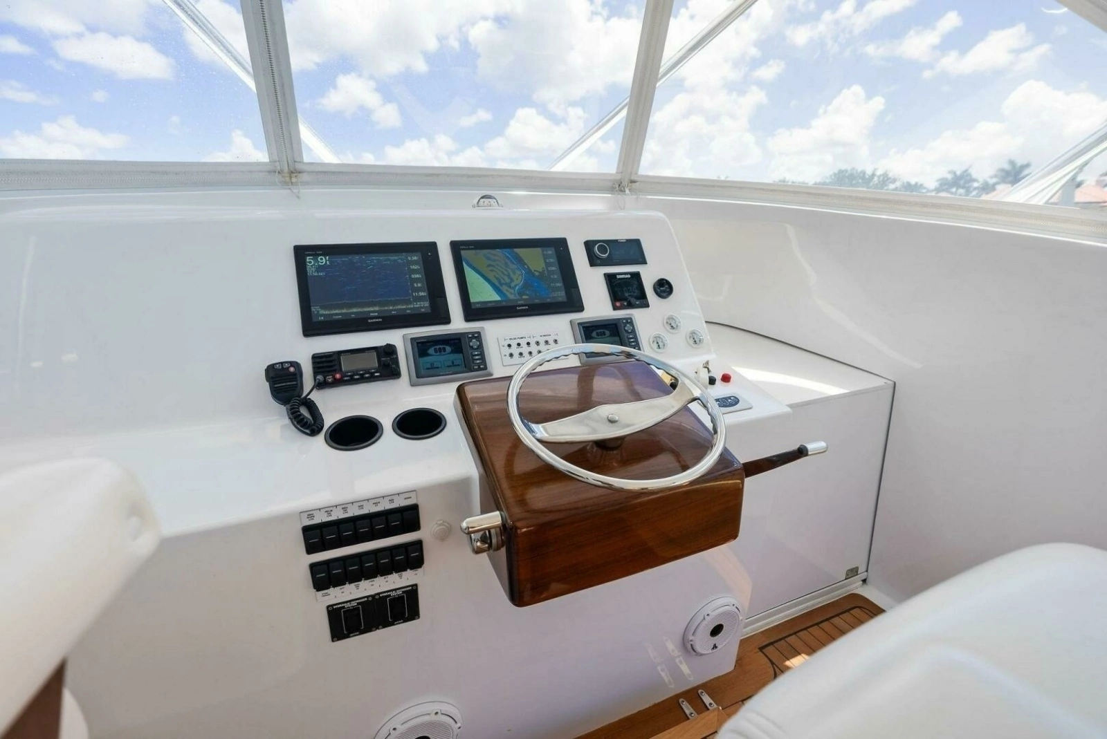 2018 Custom Carolina 35 Express