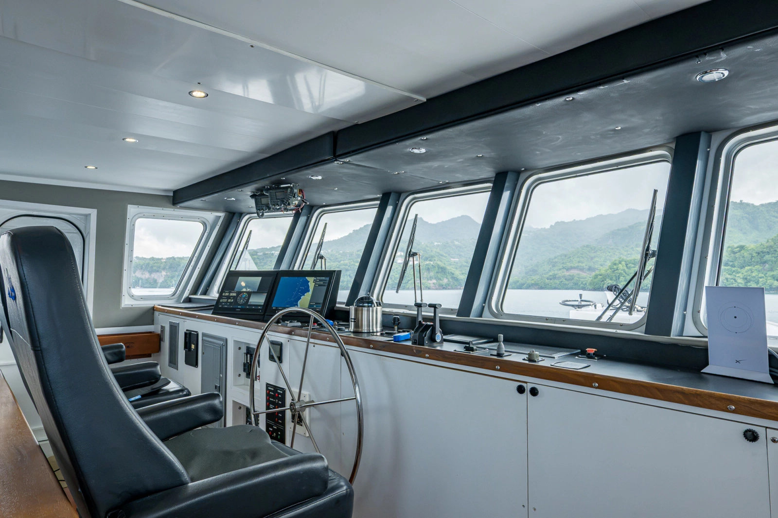 2013 Ocean Voyager 95 Expedition
