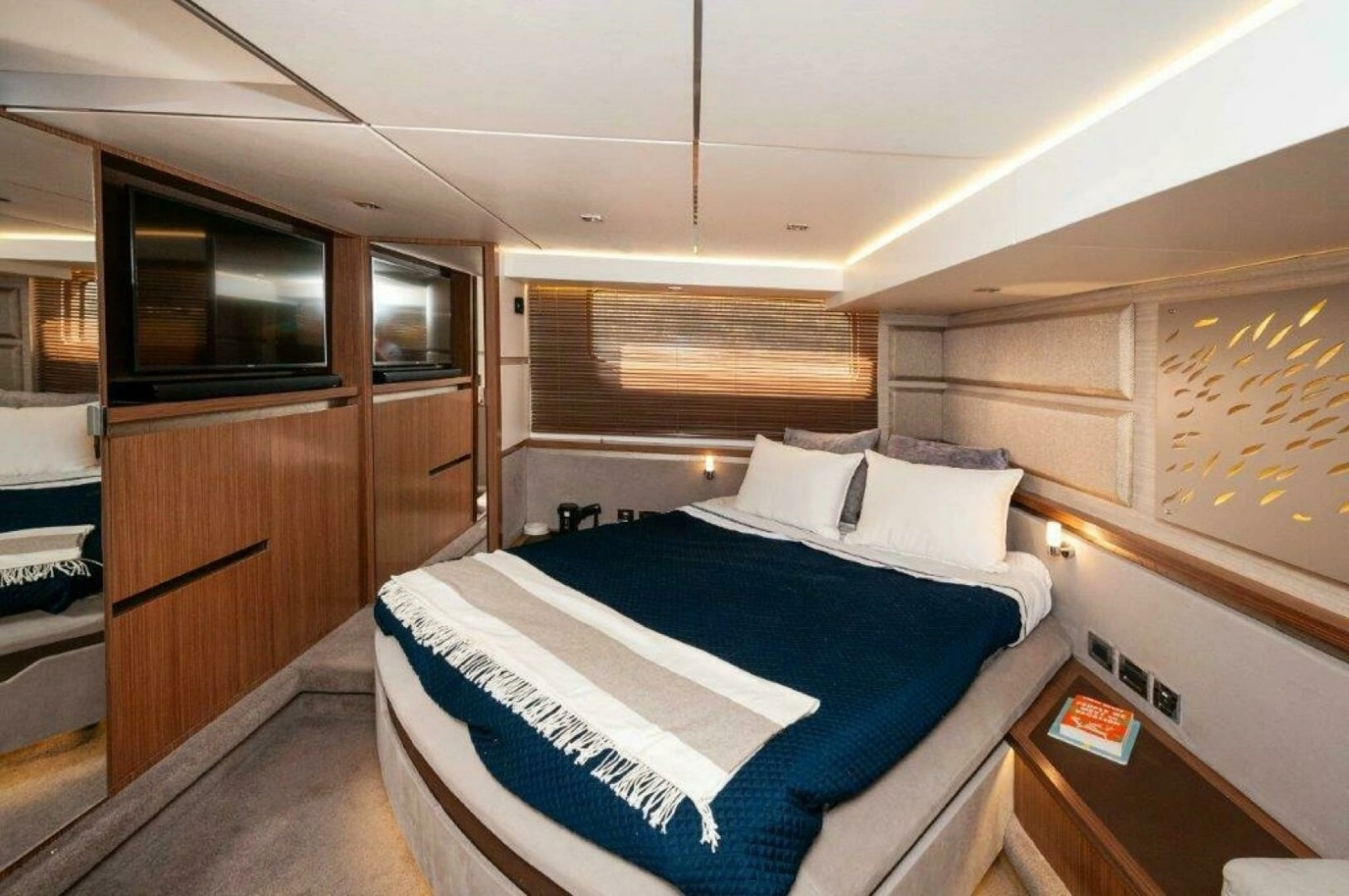 2018 Sea Ray L550 Flybridge-Master SR 2
