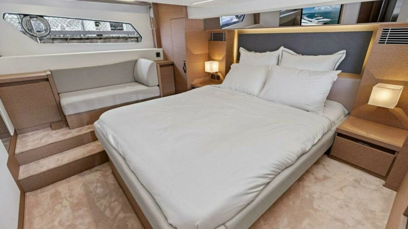 2025 Prestige 460 Flybridge - Sistership