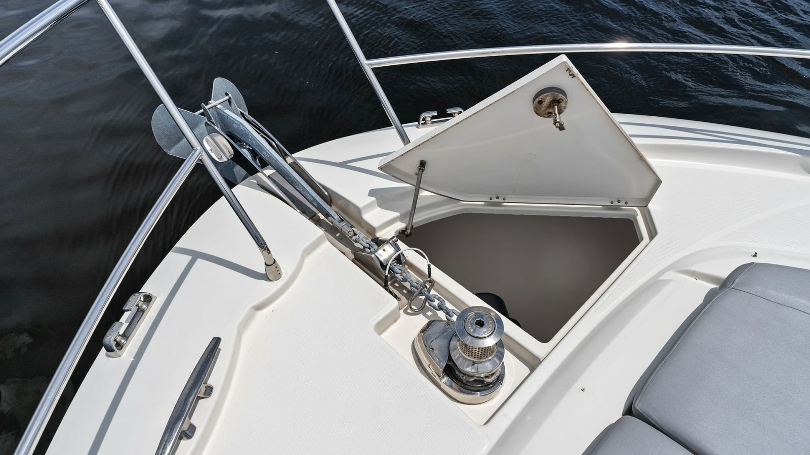 Bow Anchor System and Storage
