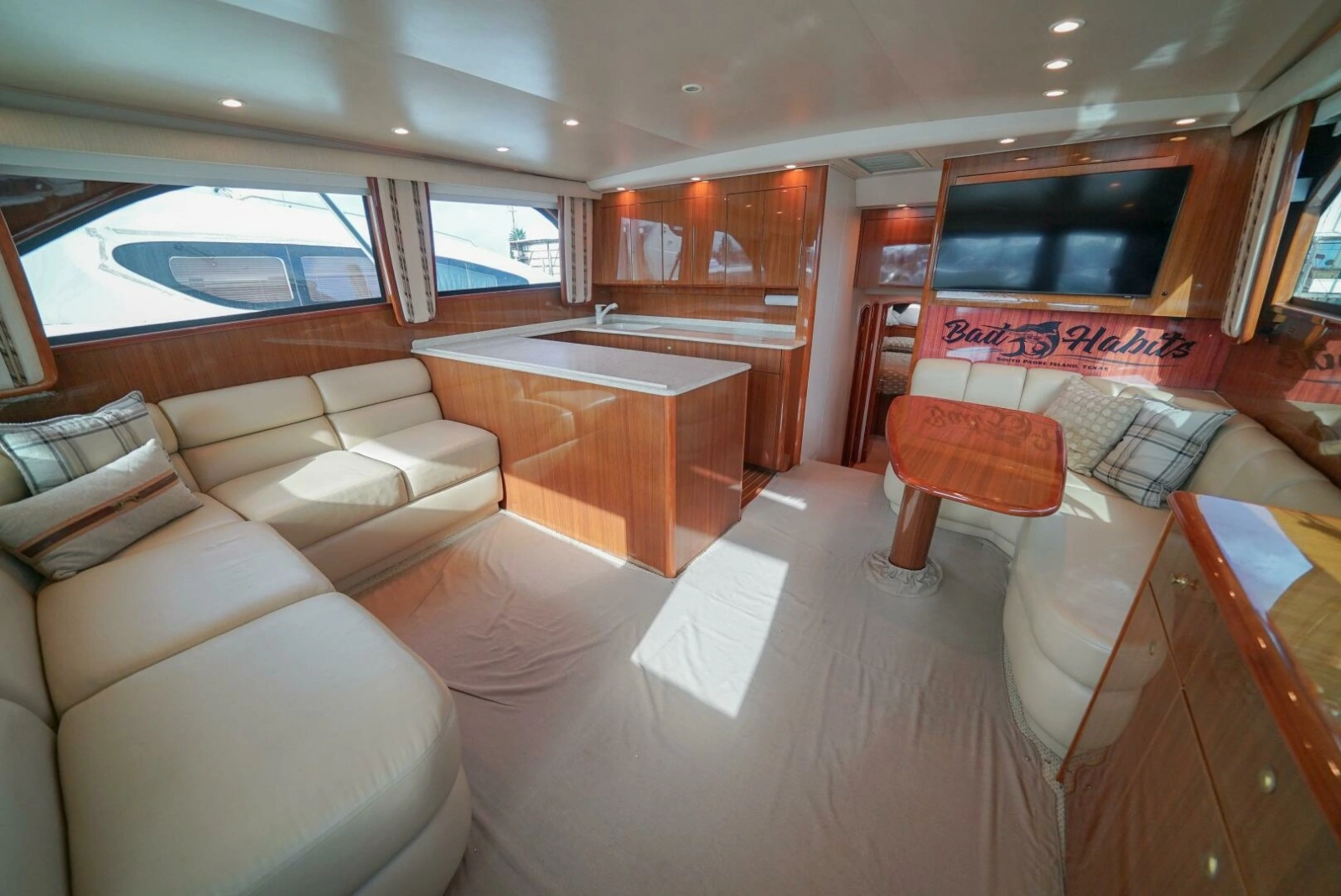 2007 Viking 45 Convertible Bad Habits