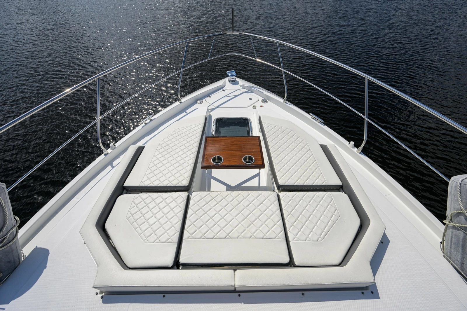 2020 Cruisers 46 Cantius