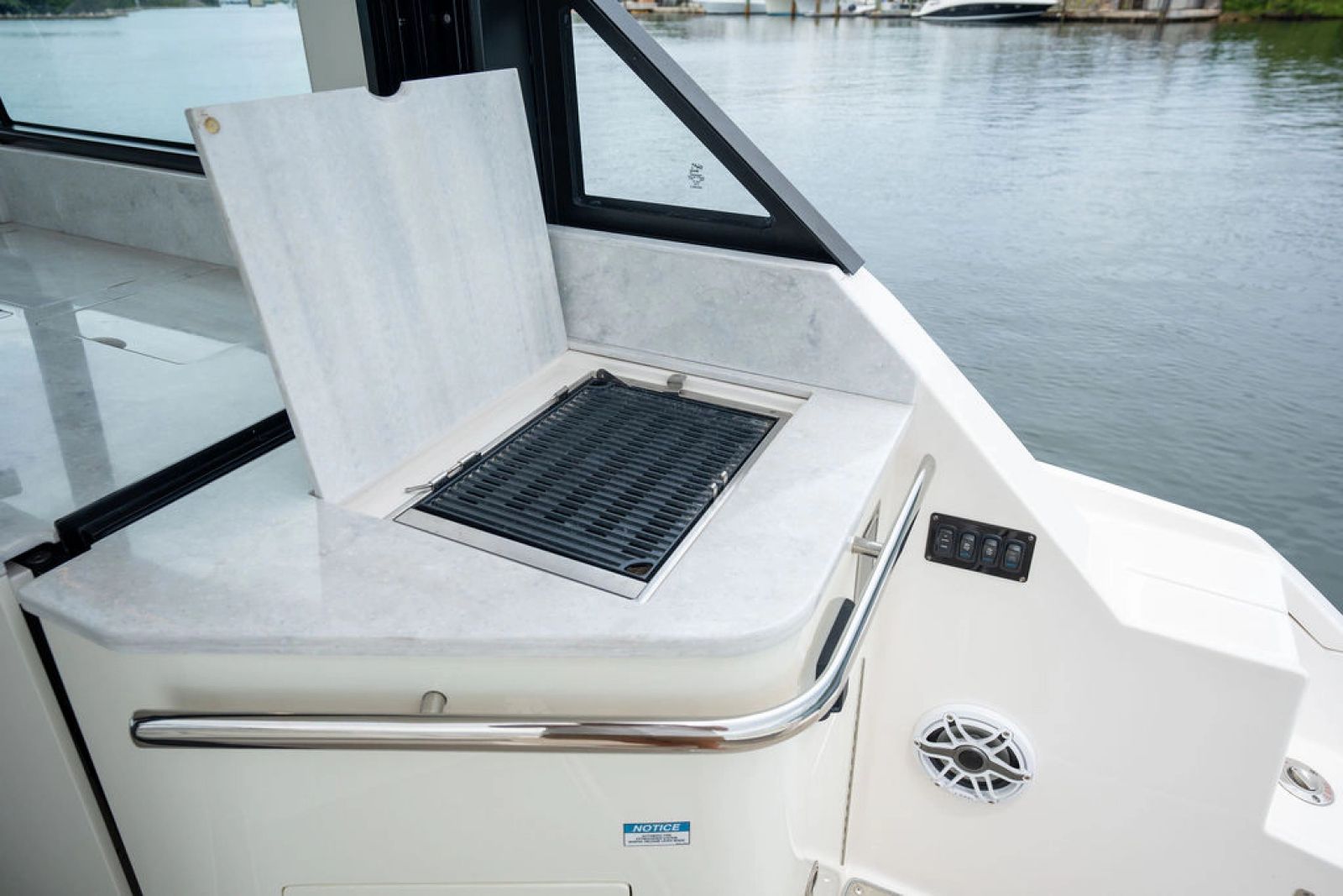 2021 Regal 36 OX
