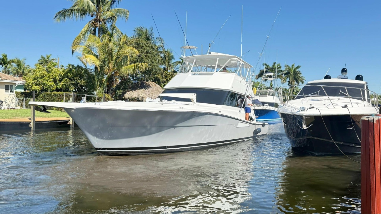 1998 Viking 58 Convertible