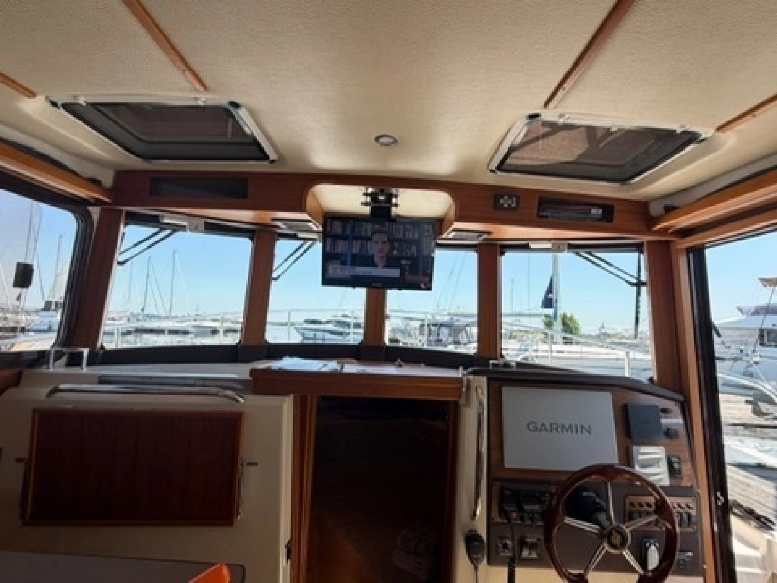 2023 Ranger Tugs R-31 CB