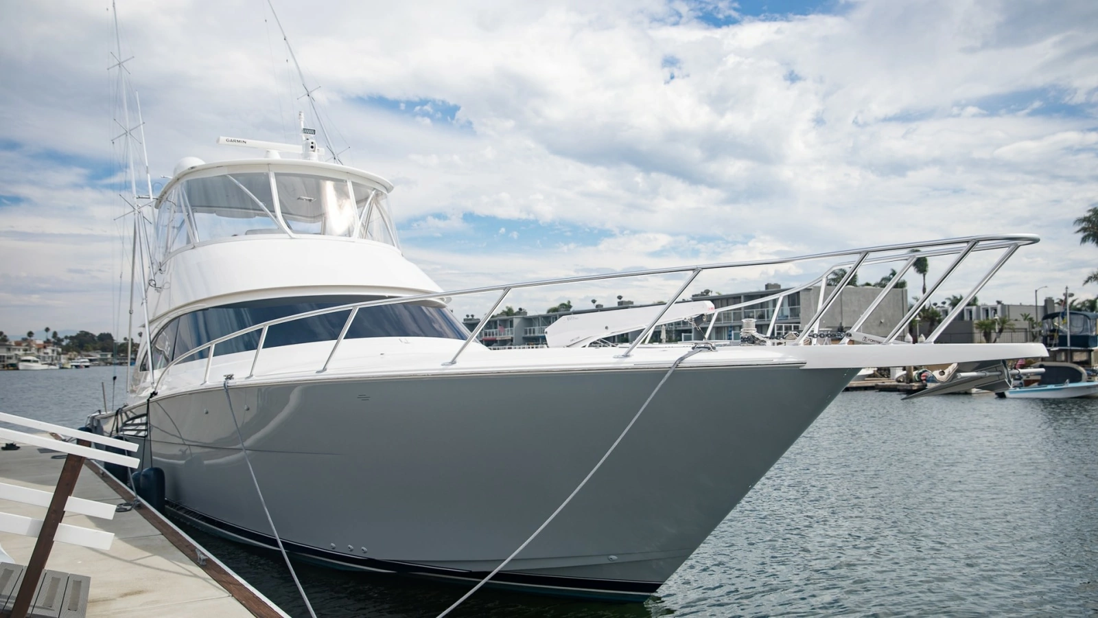 Bow View of Viking 58 Convertible