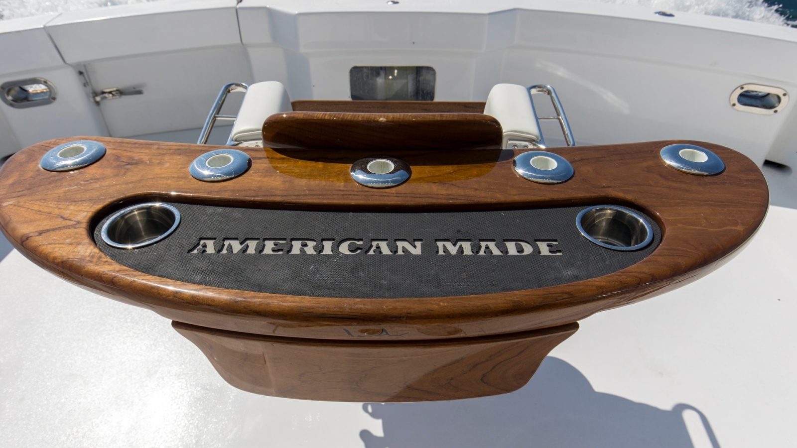 2008 54 Hatteras Convertible American Made Rear Deck (1)