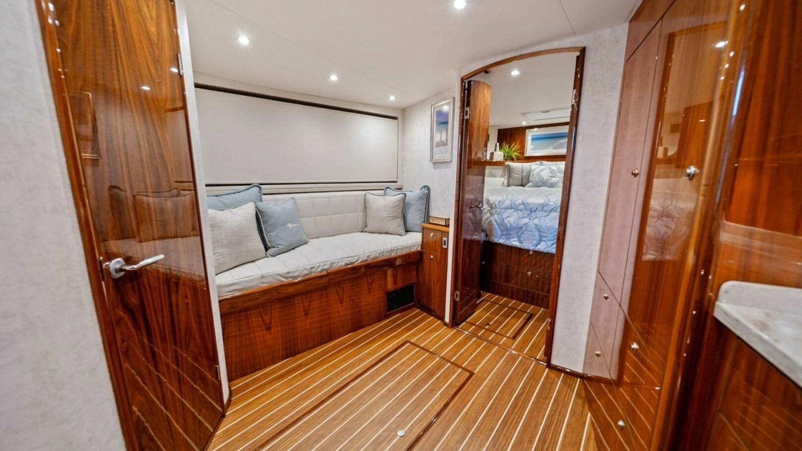 2021 Viking 46 Billfish "Damnfino"